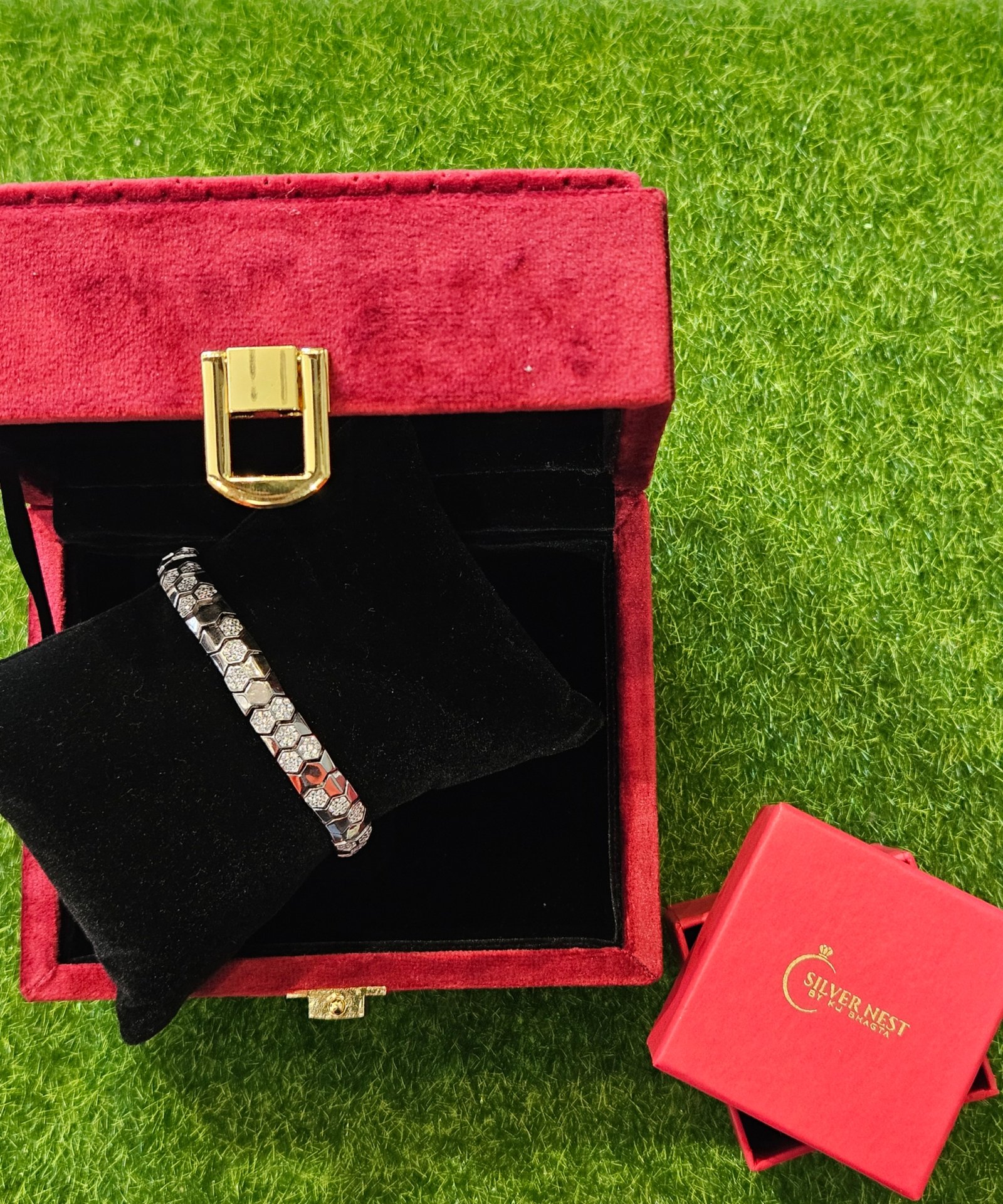 Silver bracelet (gents)