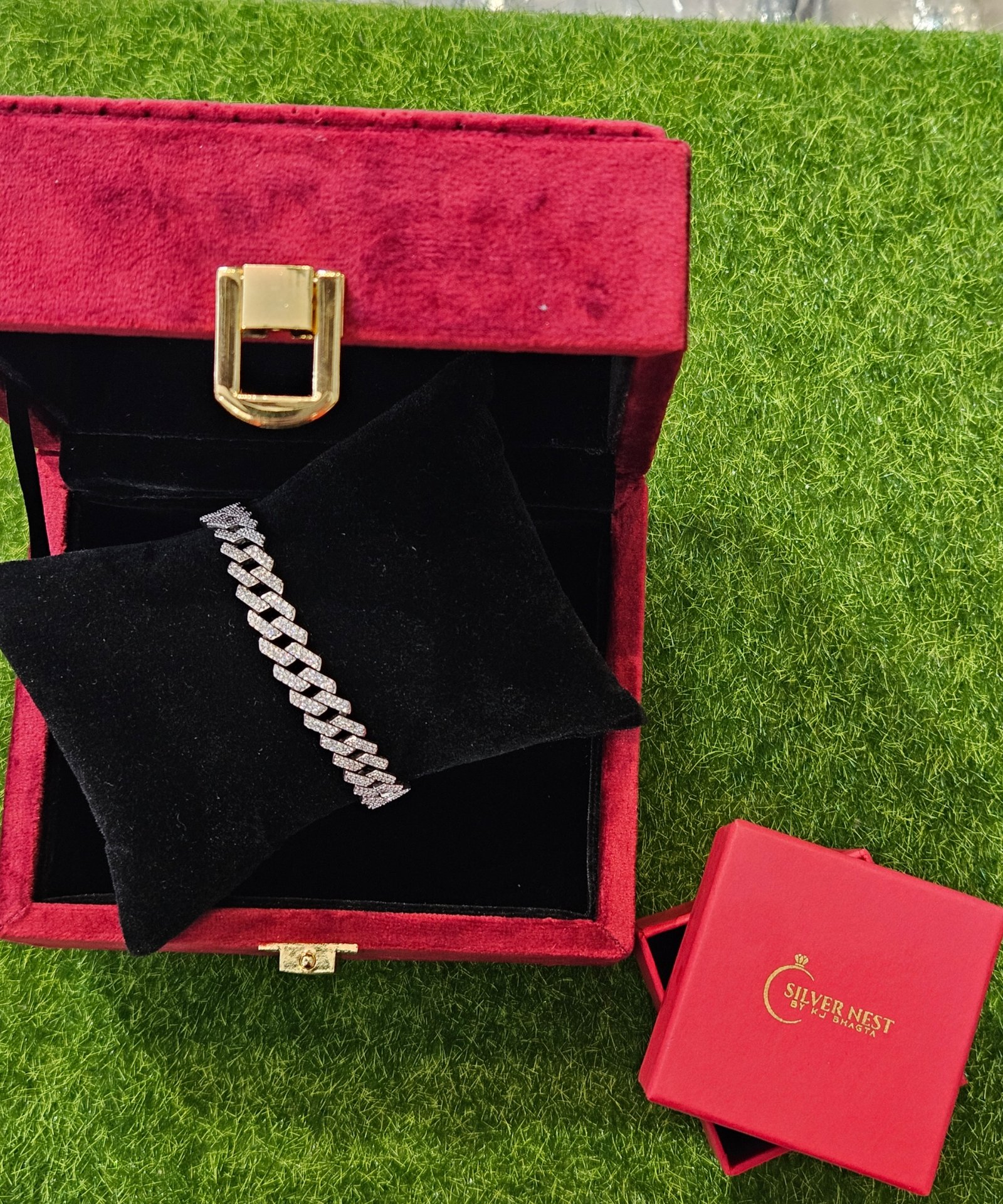 Silver bracelet (gents)