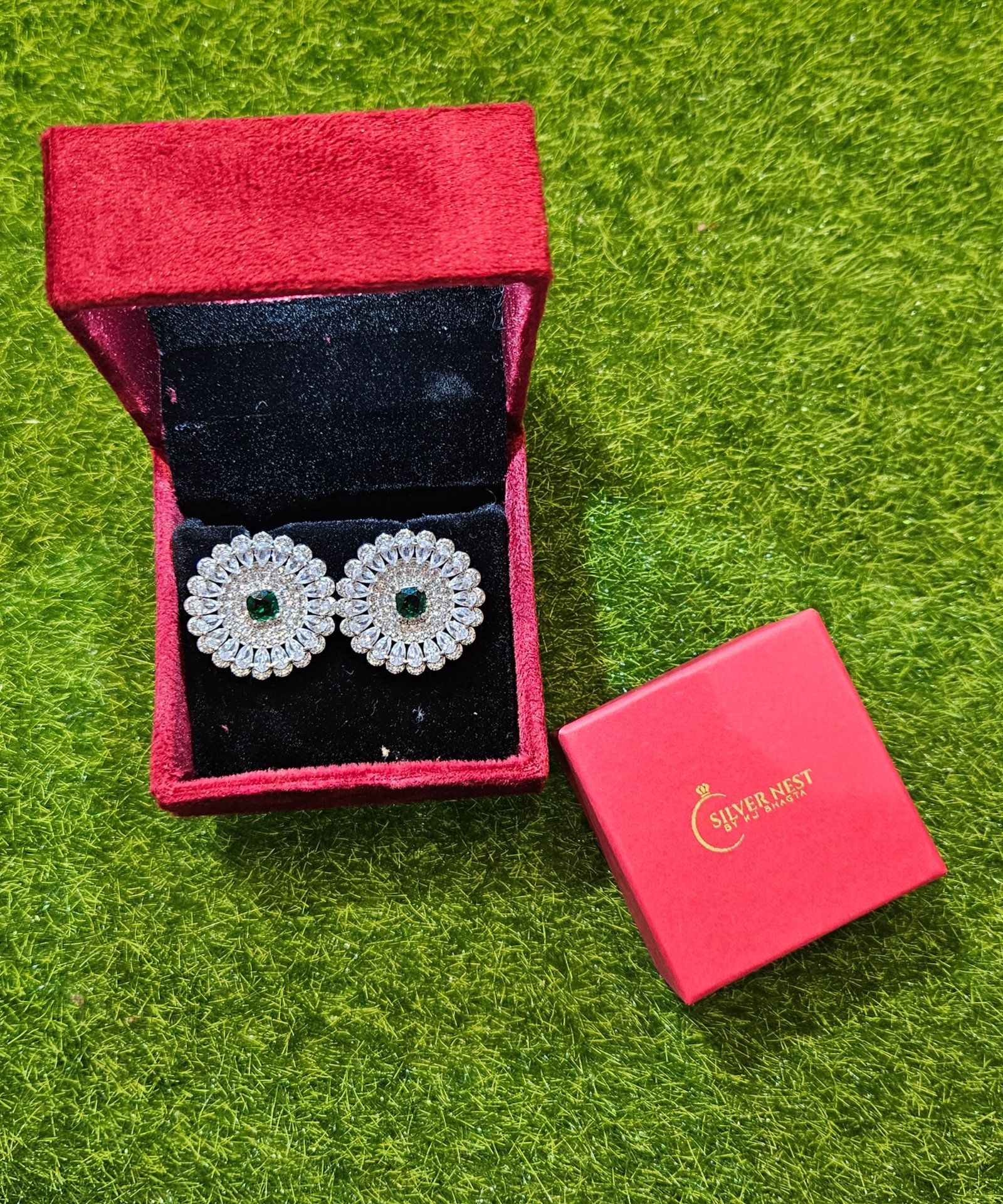 Silver stud(ladies)