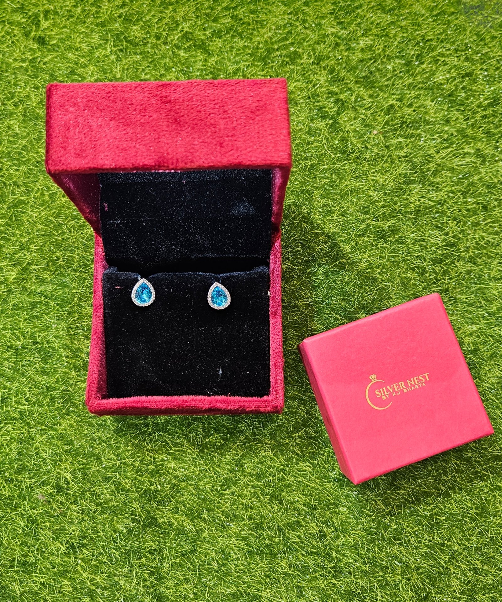 Silver stud(ladies)