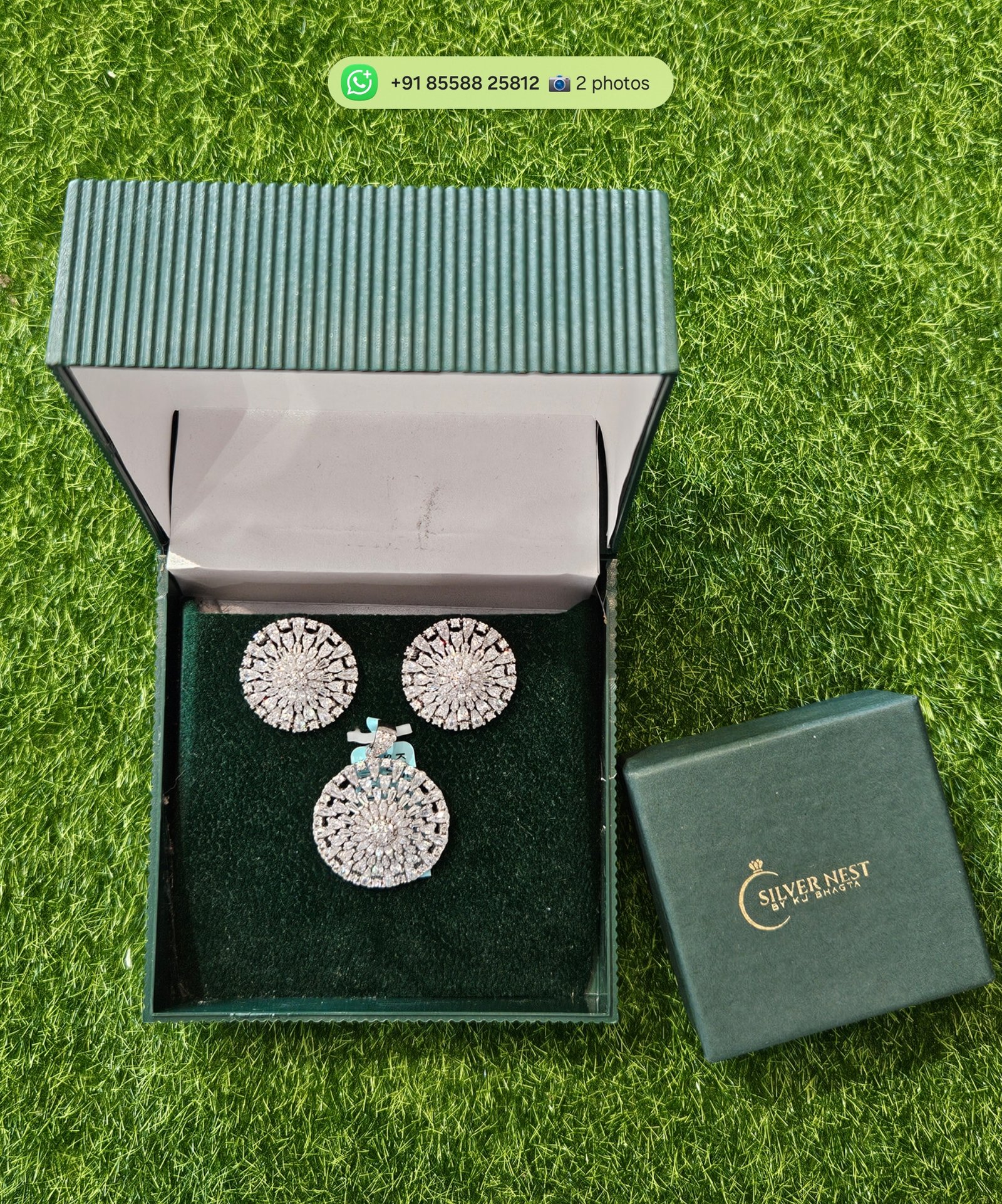 Silver pendant set