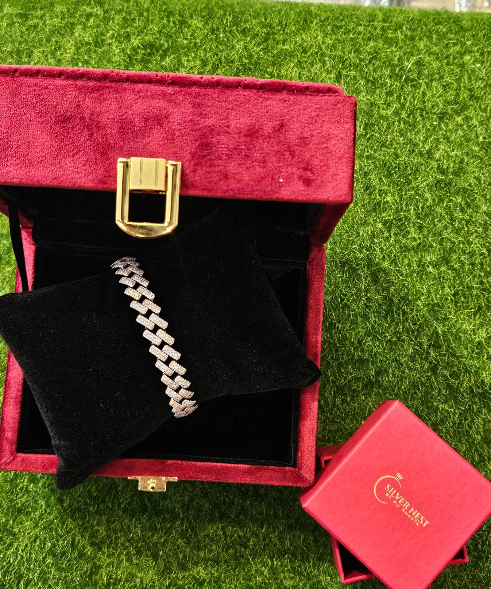 Silver bracelet (gents)